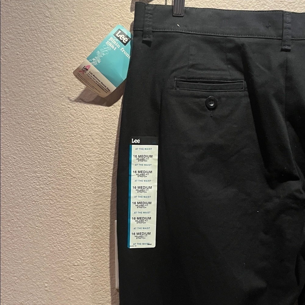 New Lee Women’s Relaxed Fit Straight Leg Slimming Black Pants Size 16 Medium NWT - Picture 8 of 8
